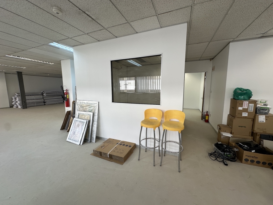 To Let commercial Property for Rent in Mowbray Western Cape